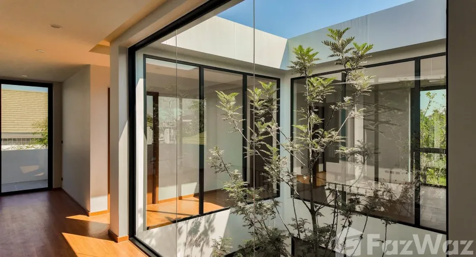 For sale 4 bedrooms house in Prawet, Bangkok