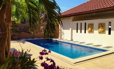 For rent 3 bedrooms villa in Huay Yai, Pattaya
