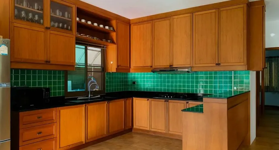 For rent 3 bedrooms villa in Huay Yai, Pattaya