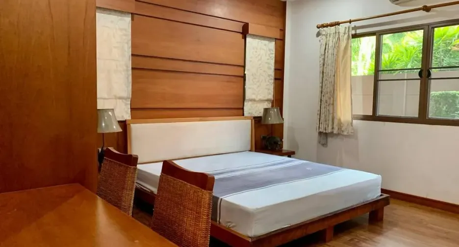 For rent 3 bedrooms villa in Huay Yai, Pattaya