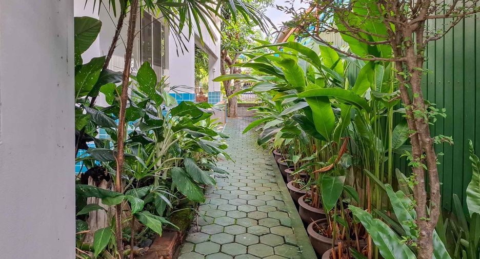 Haus zur Miete mit 4 Zimmer in Mueang Chiang Mai, Chiang Mai