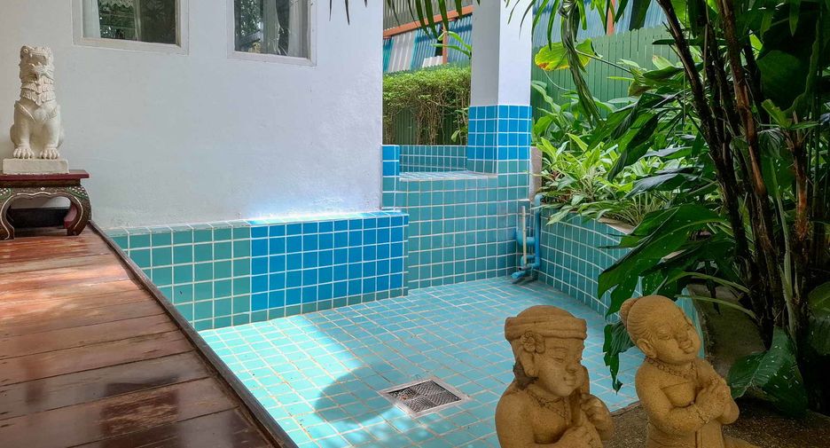Haus zur Miete mit 4 Zimmer in Mueang Chiang Mai, Chiang Mai