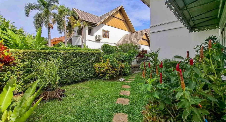 Haus zur Miete mit 4 Zimmer in Mueang Chiang Mai, Chiang Mai