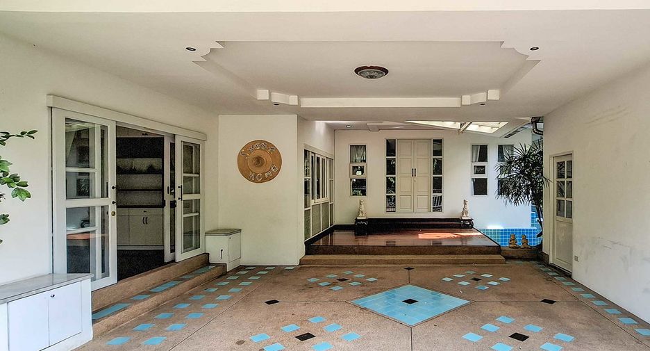 Haus zur Miete mit 4 Zimmer in Mueang Chiang Mai, Chiang Mai
