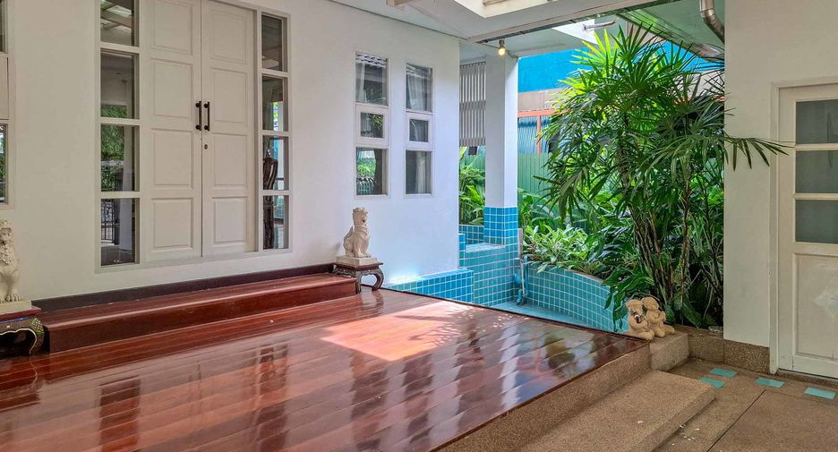 Haus zur Miete mit 4 Zimmer in Mueang Chiang Mai, Chiang Mai