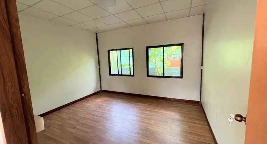 出售 2 卧室 独立屋 在 Wang Chan, Rayong