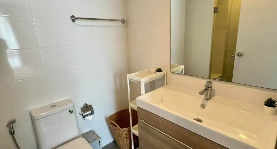 For rent 1 bed condo in Mueang Nonthaburi, Nonthaburi