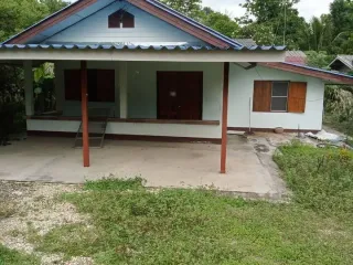 For sale 3 bedrooms house in Mueang Lampang, Lampang