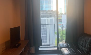 Wohnung zum Kauf mit 1 Zimmer in Khlong Toei, Bangkok