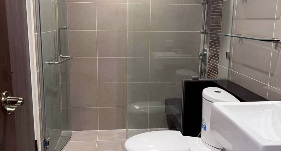 For sale 1 bed condo in Sathon, Bangkok