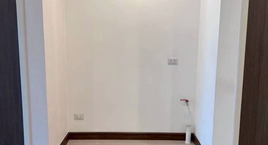 For sale 1 bed condo in Sathon, Bangkok