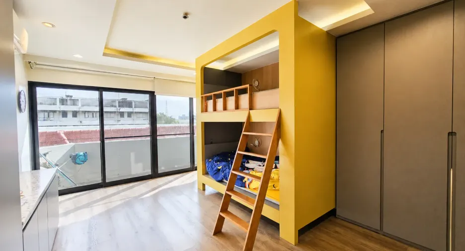 ขาย 4 ห้องนอน คอนโด ใน สาทร, กรุงเทพฯ