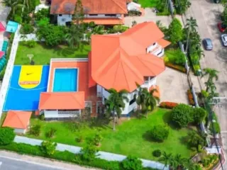 For Rent 4 Bedroom Villa In Bang Lamung, Chonburi