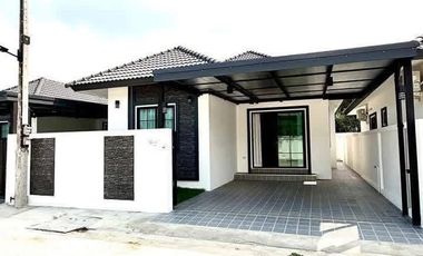 For rent 3 bedrooms house in Bang Lamung, Chonburi