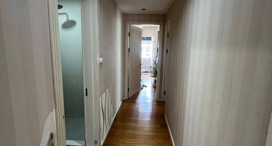 Condo en venta de 2 habitaciones en Watthana, Bangkok