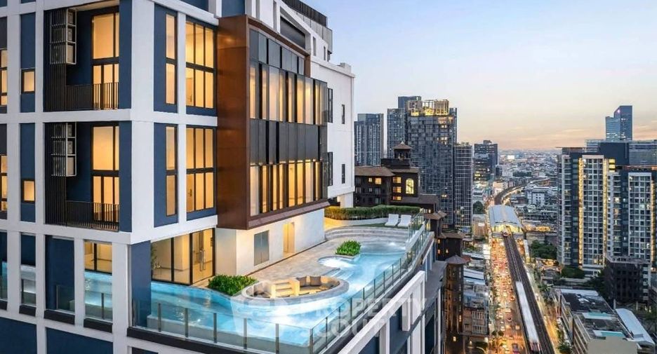 For sale 1 bed condo in Phra Khanong, Bangkok