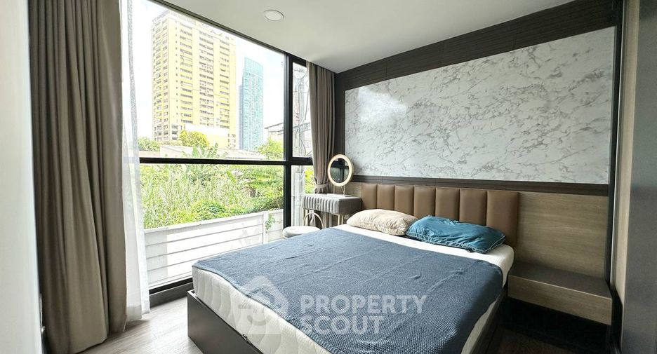 For sale 1 bed condo in Khlong San, Bangkok