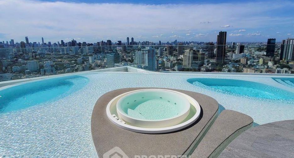 Condo en venta de 2 habitaciones en Watthana, Bangkok