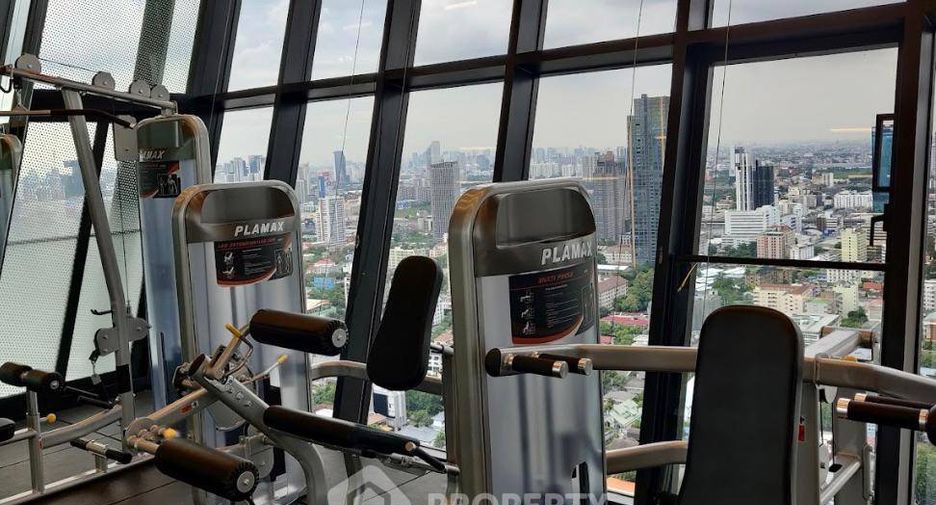 Condo en venta de 2 habitaciones en Watthana, Bangkok