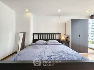 À vendre 3 chambres condo à Huai Khwang, Bangkok