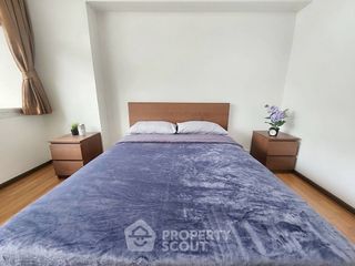 À vendre 3 chambres condo à Huai Khwang, Bangkok