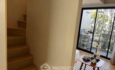 Condo en venta de 2 habitaciones en Khan Na Yao, Bangkok