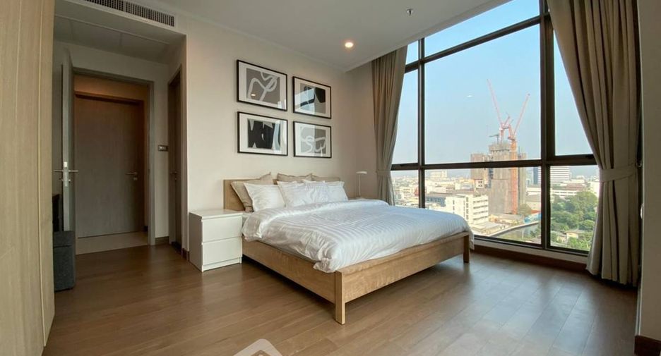 For rent and for sale 2 bedrooms condo in Watthana, Bangkok