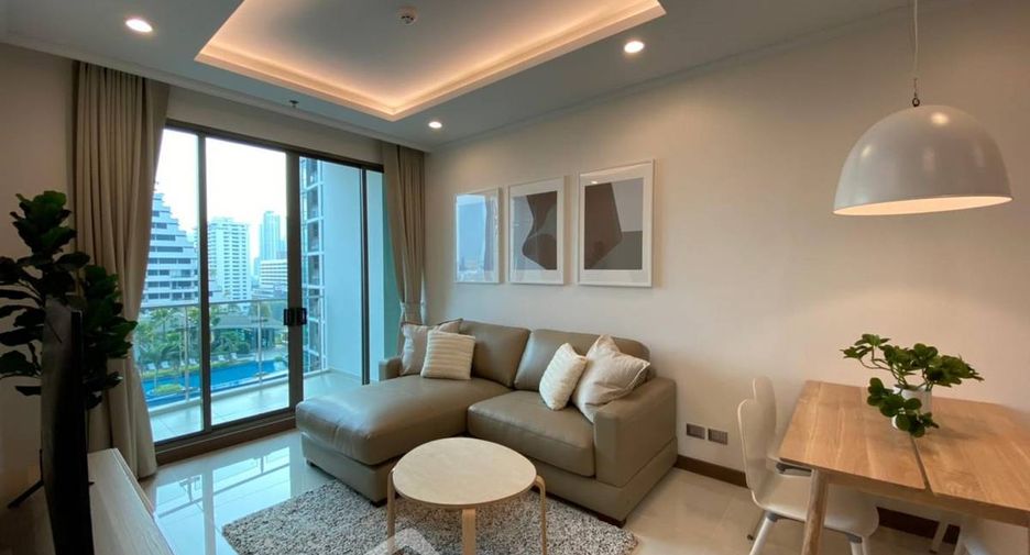 For rent and for sale 2 bedrooms condo in Watthana, Bangkok