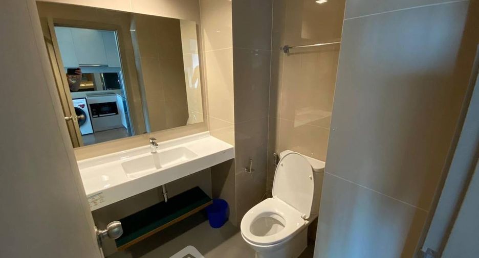 À louer et à vendre 2 chambres condo à Phra Khanong, Bangkok