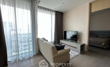 For rent and for sale 1 bed condo in Watthana, Bangkok