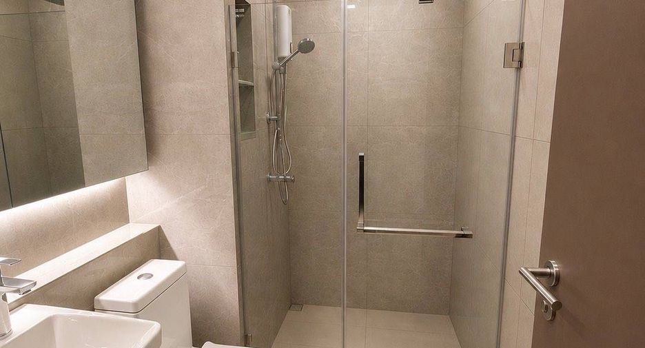 For sale 2 bedrooms condo in Chatuchak, Bangkok