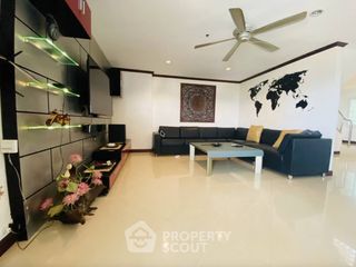For sale 3 ベッドルーム condo in Bang Lamung, Chonburi