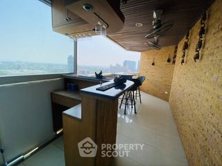 For sale 3 ベッドルーム condo in Bang Lamung, Chonburi