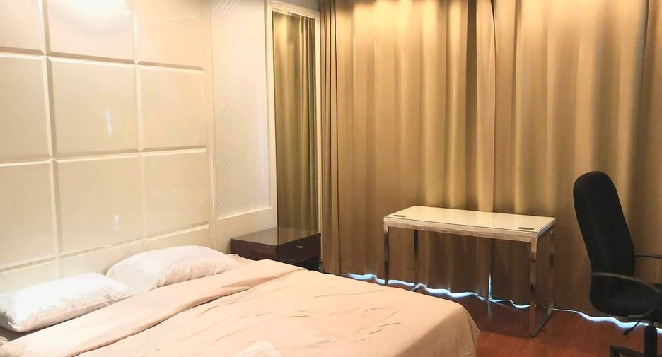 For rent and for sale 1 bed condo in Pathum Wan, Bangkok