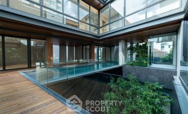 Haus zum Kauf mit 6 Zimmer in Bang Sue, Bangkok