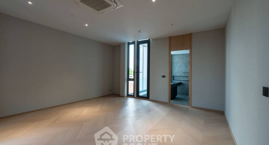 Haus zum Kauf mit 6 Zimmer in Bang Sue, Bangkok