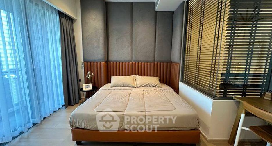 For sale 1 bed condo in Khlong Toei, Bangkok