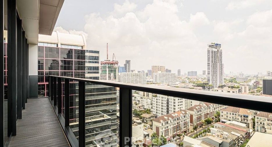 For rent and for sale 2 bedrooms condo in Watthana, Bangkok