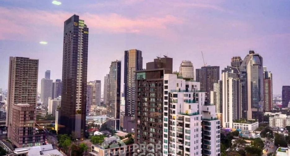 À louer et à vendre 2 chambres condo à Khlong Toei, Bangkok