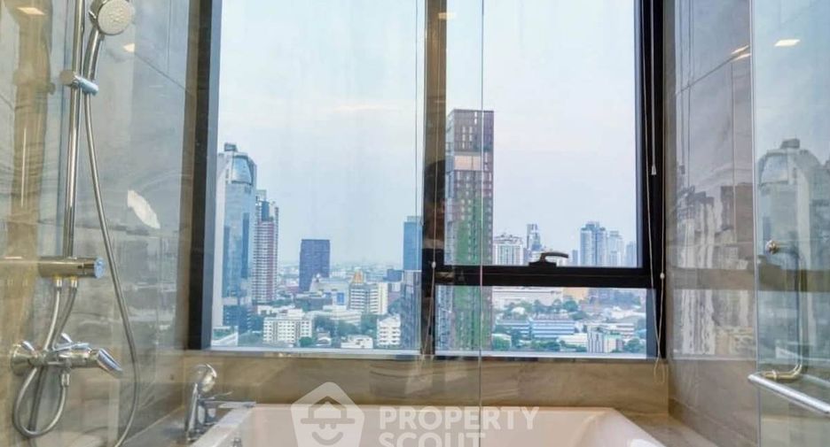À louer et à vendre 2 chambres condo à Khlong Toei, Bangkok