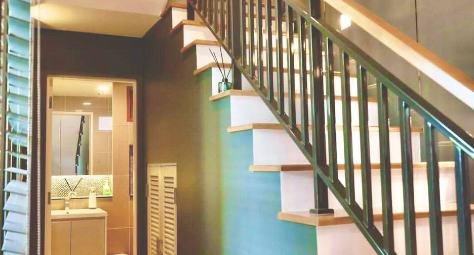 Casa en venta de 4 habitaciones en Bang Khen, Bangkok