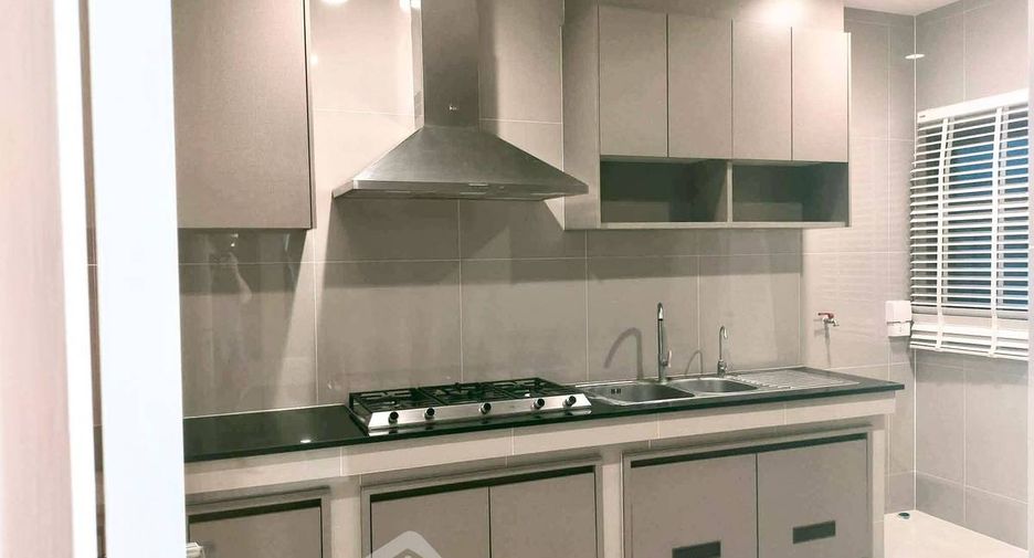 Casa en venta de 4 habitaciones en Bang Khen, Bangkok