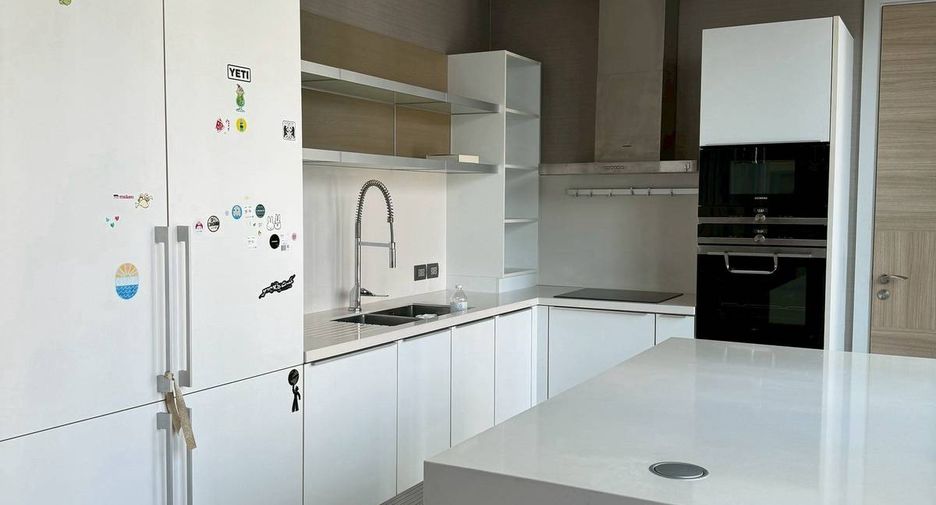 Apartment zur Miete und zum Kauf mit 2 Zimmer in Pathum Wan, Bangkok