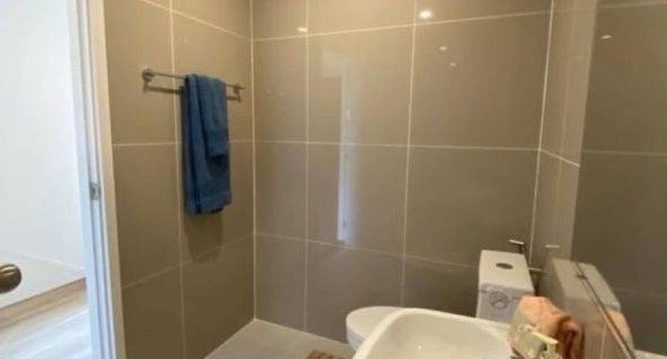 Reihenhaus zur Miete und zum Kauf mit 3 Zimmer in Saphan Sung, Bangkok