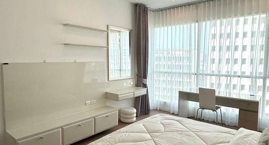 À louer et à vendre 1 chambre condo à Pathum Wan, Bangkok