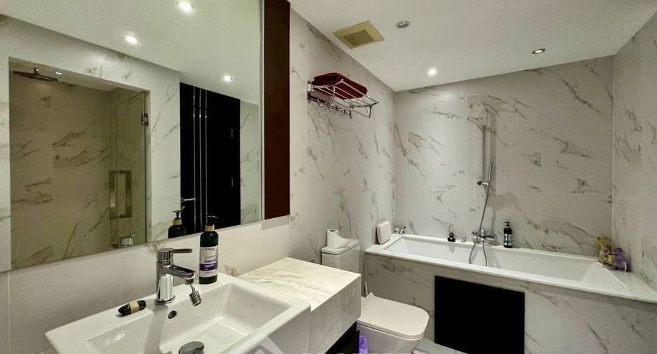 Condo en alquiler y en venta de 3 habitaciones en Bang Lamung, Chonburi