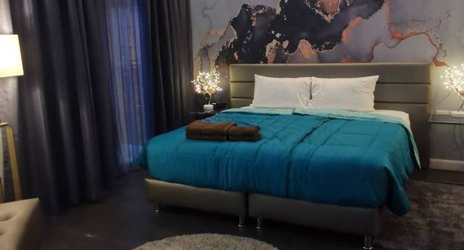Villa en alquiler y en venta de 3 habitaciones en Bang Lamung, Chonburi