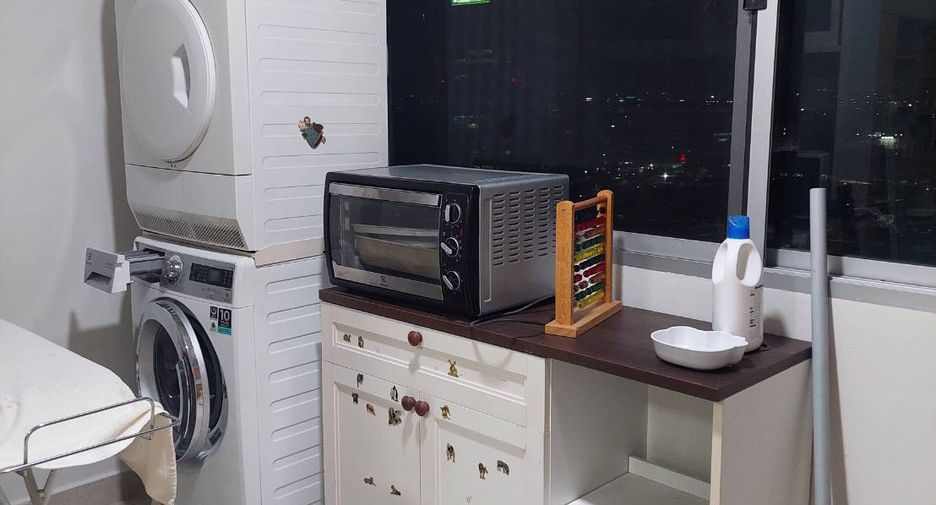 For rent and for sale 2 bedrooms condo in Chatuchak, Bangkok