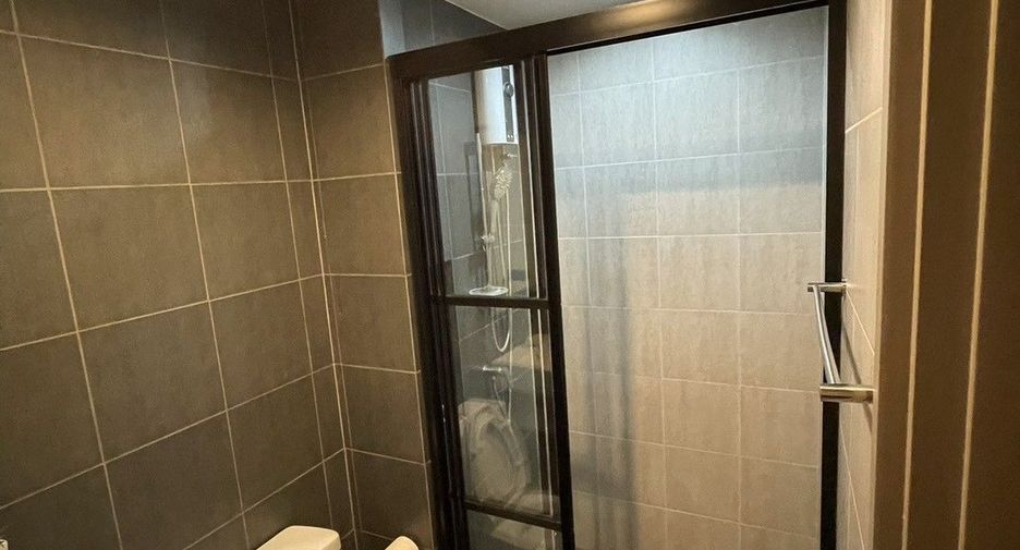 Продажа 1 кровать кондо в Банг Капи, Бангкок