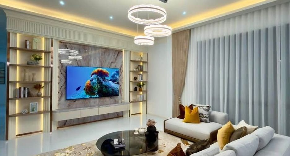 À vendre 5 chambres villa à Bang Lamung, Chonburi